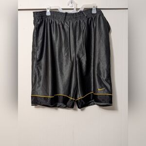 Men's Nike Y2K Vintage Money Dazzle Basketball Shorts Gray Black Yellow Size 2XL